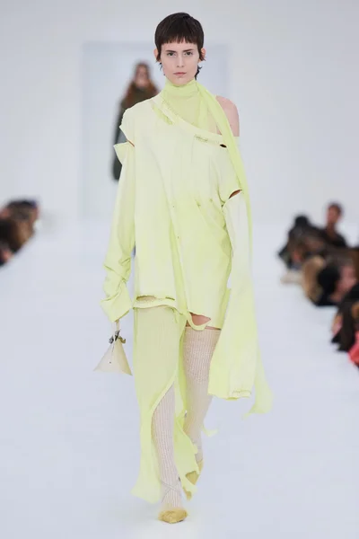 Look 34